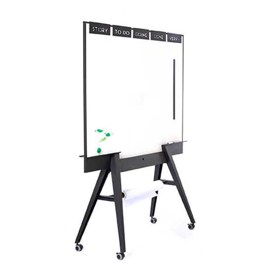 Elegante, Magnetisches Whiteboard mit Papierabroller und Scrum Boards